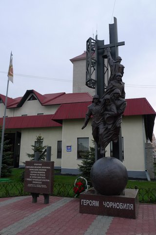 Памятник в Броварах