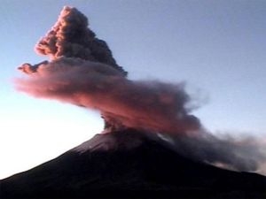 Оживший вулкан в Мексике